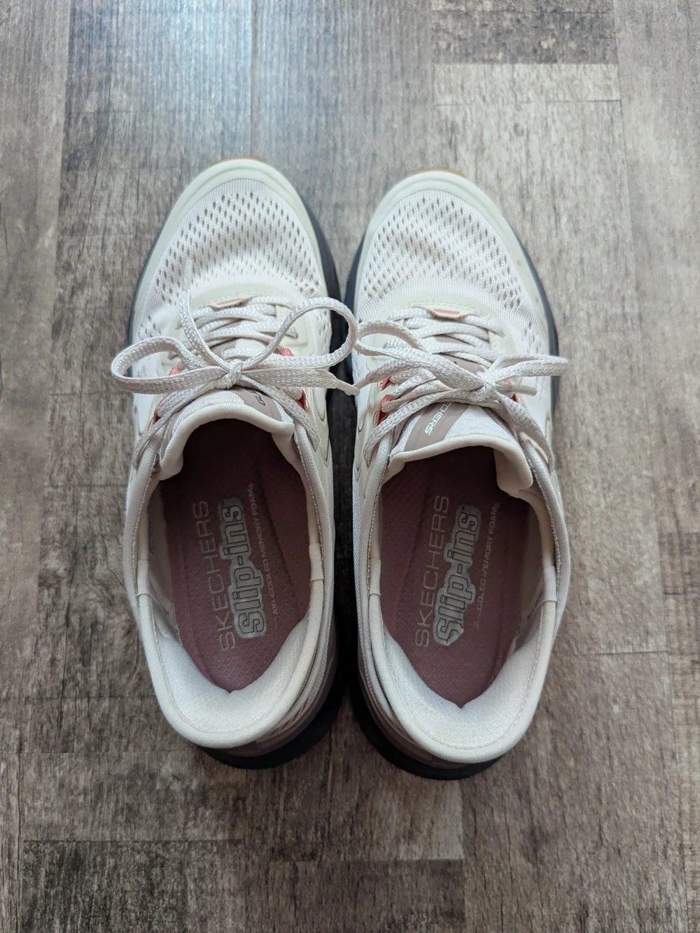 Women's Sketchers Slip In Glide Step Altus Sneakers